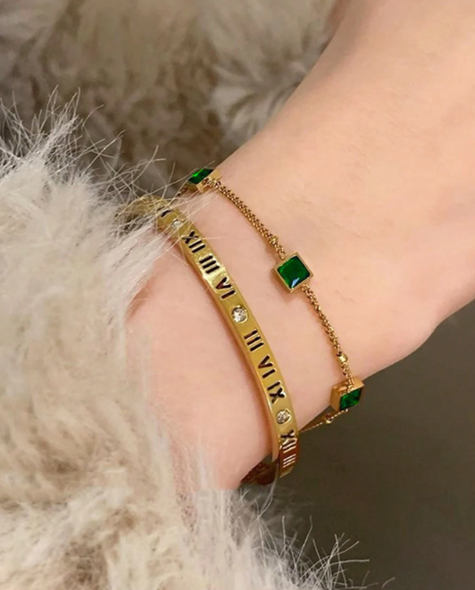 GOLD-PLATED DUO BRACELET SET WITH GREEN CUBIC STONES